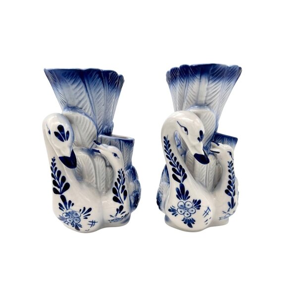 Vintage Double Swan Chinoiserie Vases Set of 2 Delft Style Blue and White 5.5"H - Picture 1 of 11